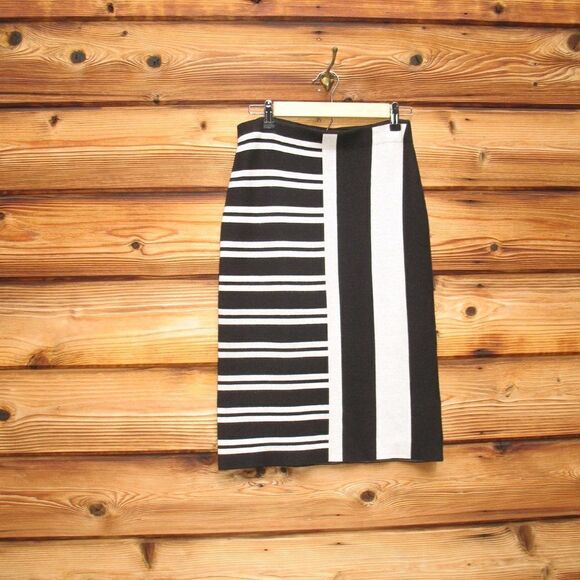 Theory Black White Knit Pull On Skirt - Picture 3 of 9